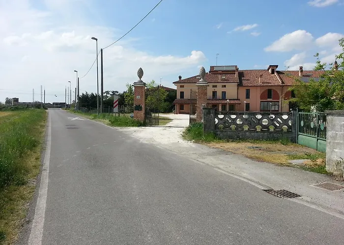 Bed & Breakfast La Viola 3*